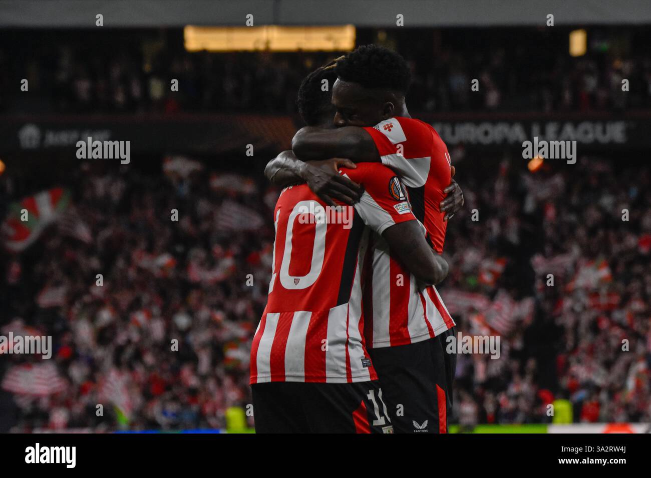 bilbao-spain-march-13-2025-athletic-club-s-nico-wiliams-9-and-his