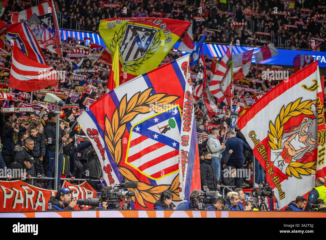T-shirt Atlético Madrid - Pour Les Ultras Et Les Vrais Fans De Foot ! Coupe Classique En Coton