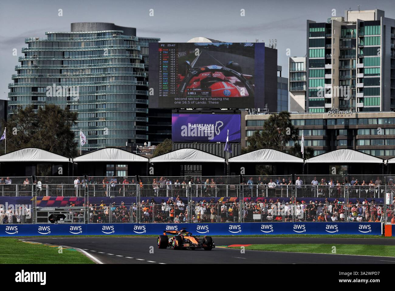 Oscar Piastri (AUS) McLaren. 14.03.2025. Formula 1 World Championship, Rd 1, Australian Grand