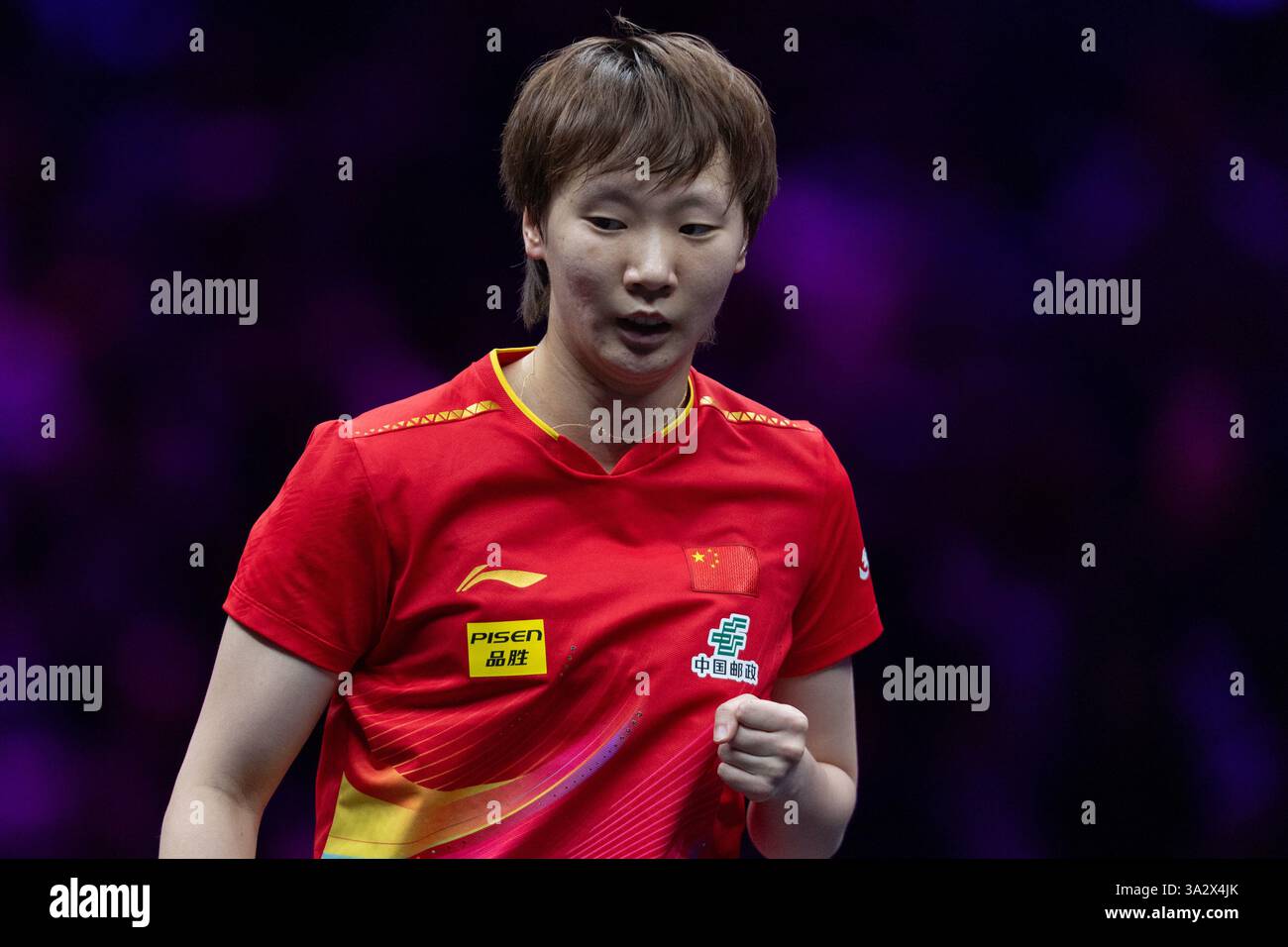 (250314) -- CHONGQING, March 14, 2025 (Xinhua) -- Wang Manyu of China ...