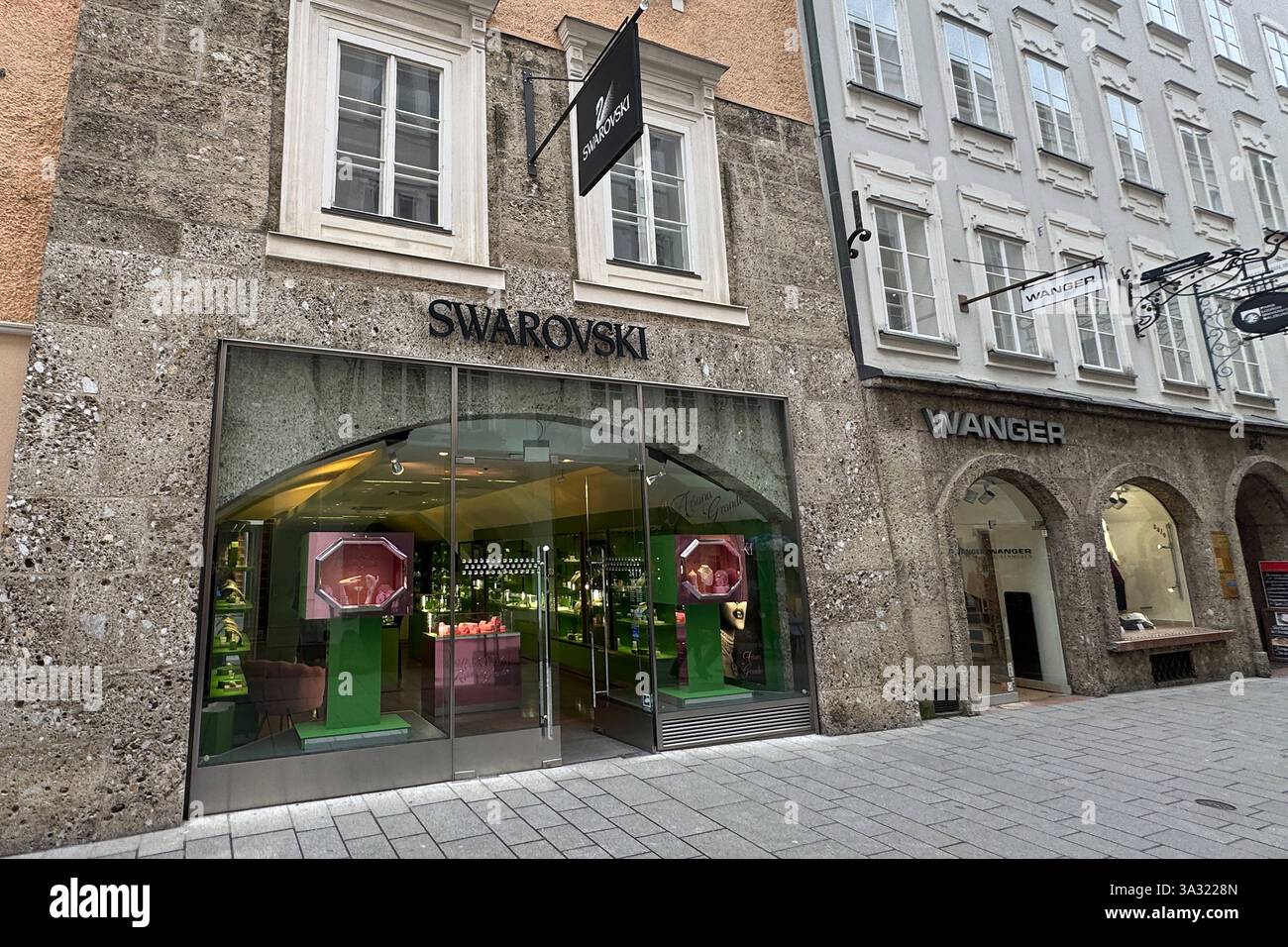 Luxus Kaufhof Swarovski Bilderbrend12068