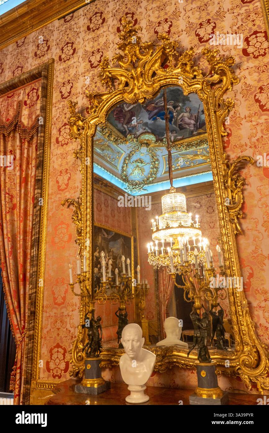 Interior details of the Royal Palace in Madrid Stock Photo - Alamy