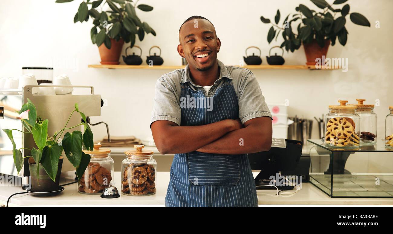 Black waiter uniform hi-res stock photography and images - Alamy