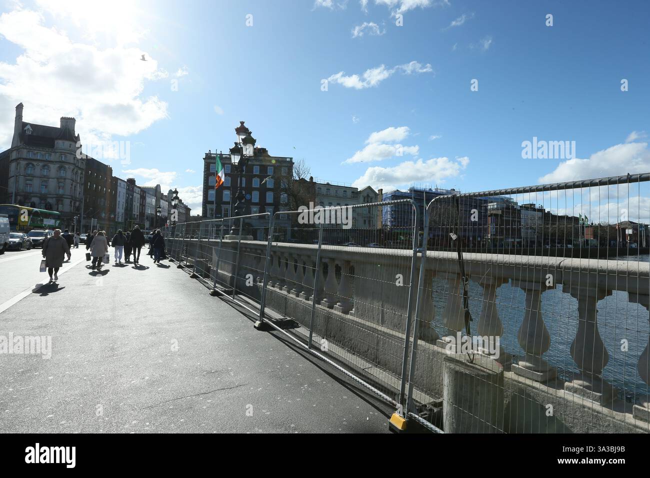 pictures of st paddys day in dublin