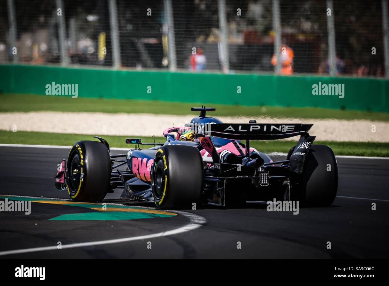 2025-formula-1-australian-grand-prix-friday-stock-photo-alamy