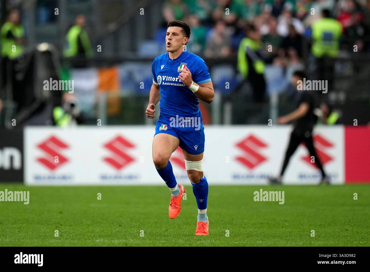Italy's Tommaso Allan celebrates after scoring a penalty kick during ...