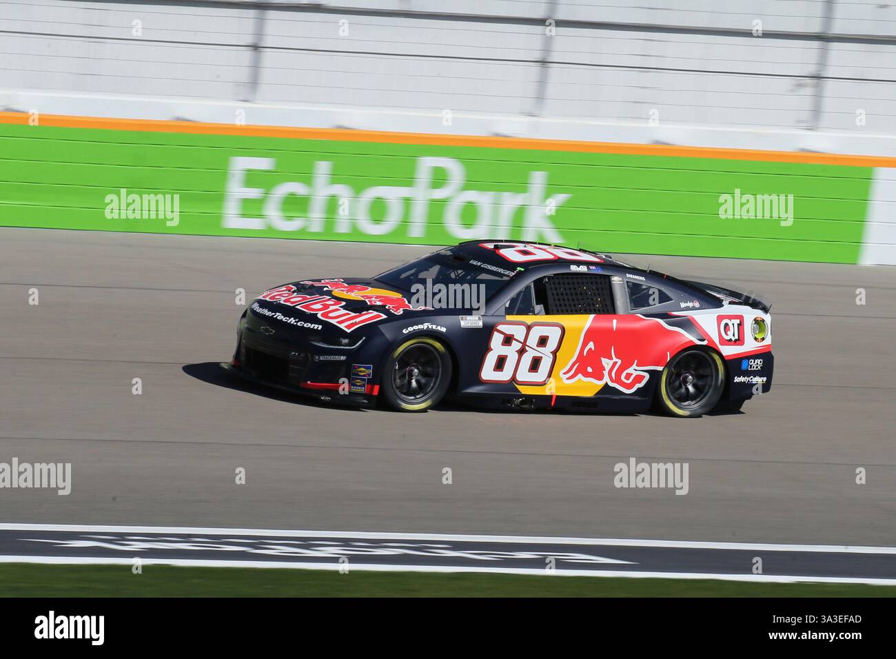 LAS VEGAS, NV - MARCH 15: Shane Van Gisbergen (#88 Trackhouse Racing ...