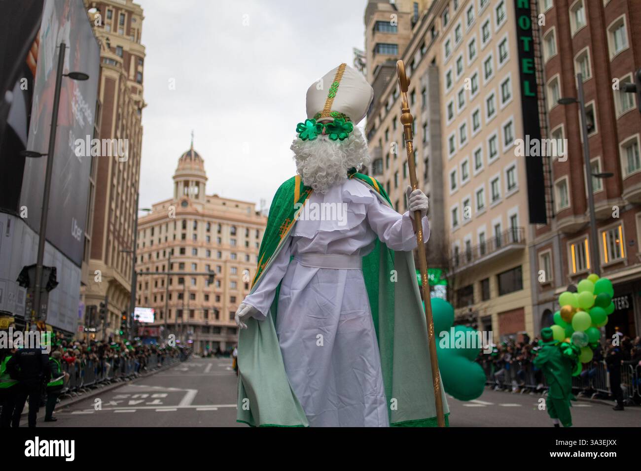 typical costumes of st paddys day