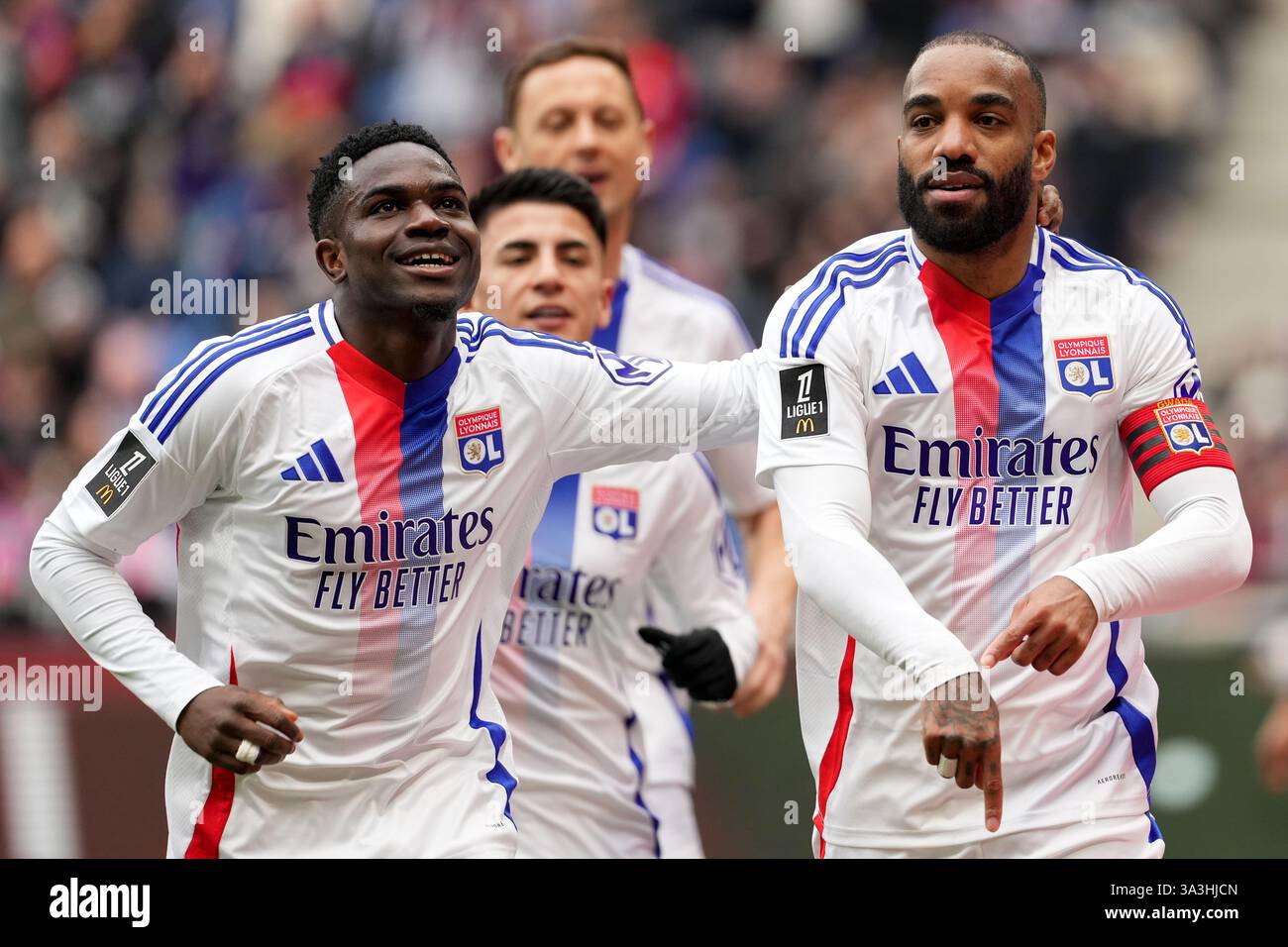 37 Ernest Nuamah APPIAH (ol) - 10 Alexandre LACAZETTE (ol) during the ...