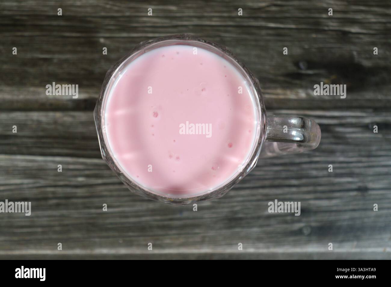 A strawberry taste yogurt drink , fermented milk drink, a glass of ... A strawberry taste yogurt drink , fermented milk drink, a glass of ...