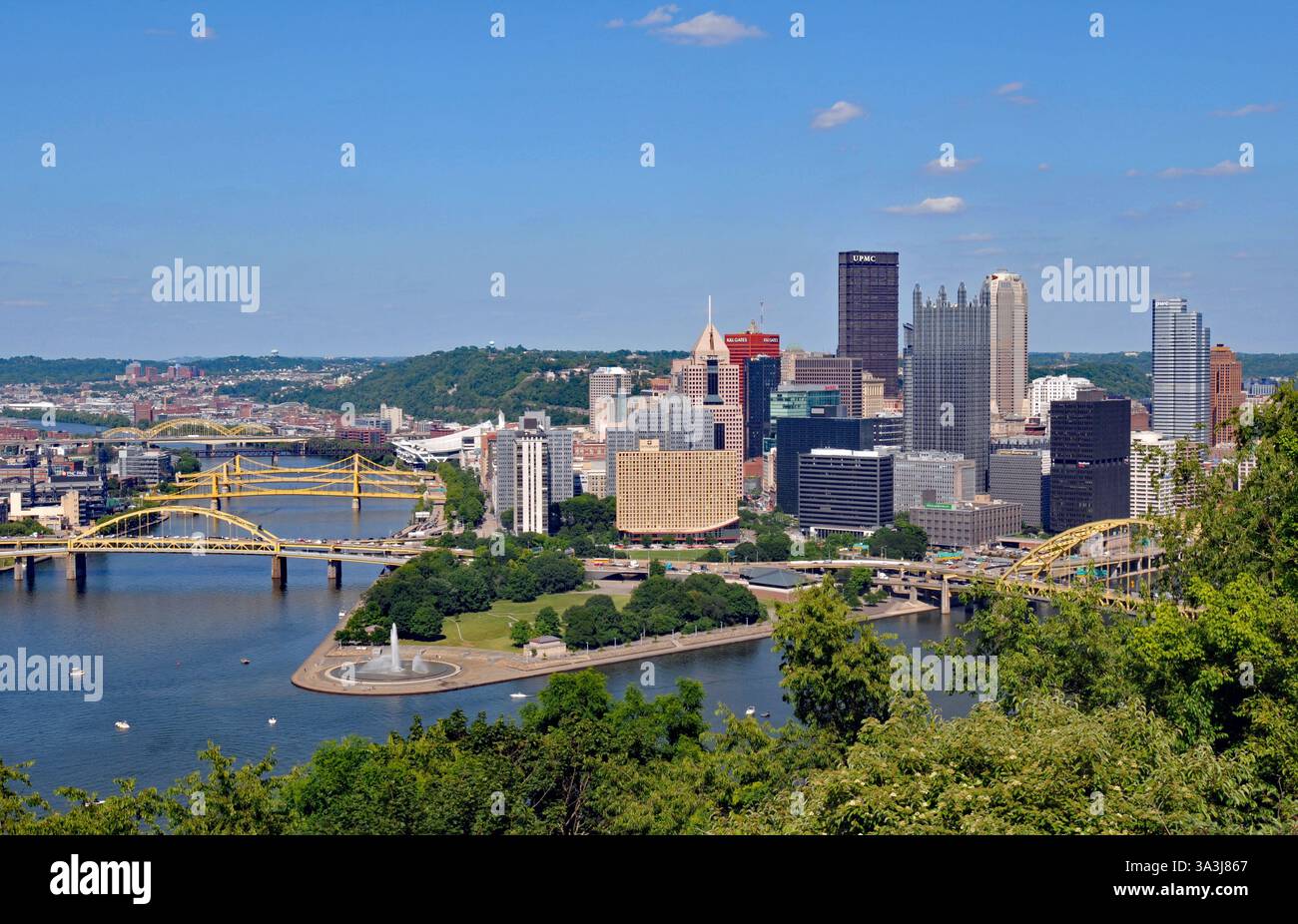 View of downtown Pittsburgh and Point State Park from atop Mount Washington, across from the confluence of the Allegheny, Monongahela and Ohio rivers. Stock Photo