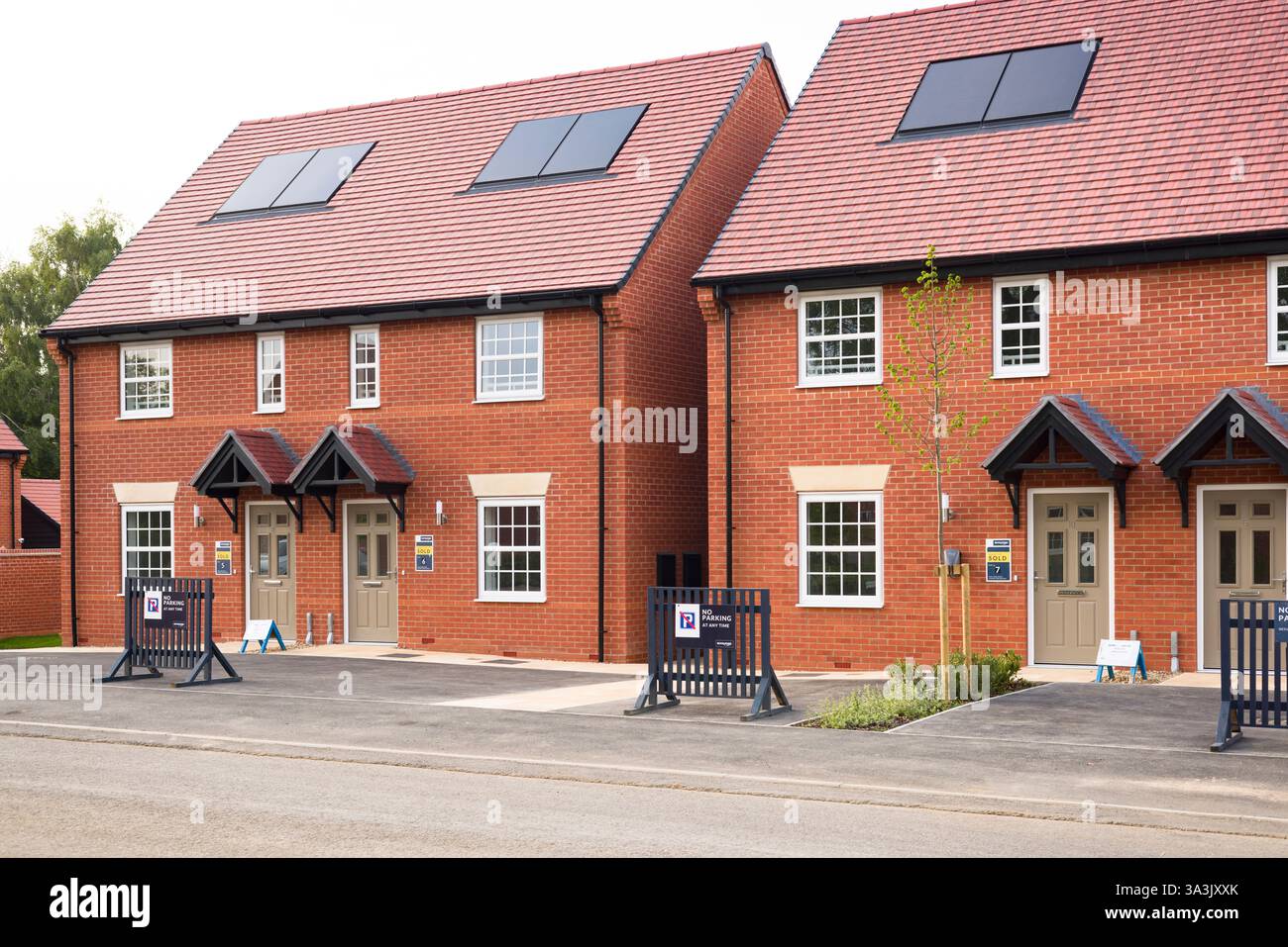 Buckinghamshire, UK - May 18, 2024. New build homes for sale on a new housing development, UK Stock Photo