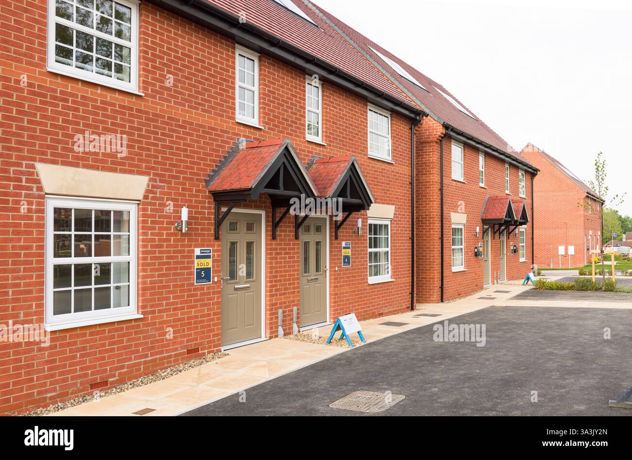 Buckinghamshire, UK - May 18, 2024. New build homes for sale on a new housing development, UK Stock Photo