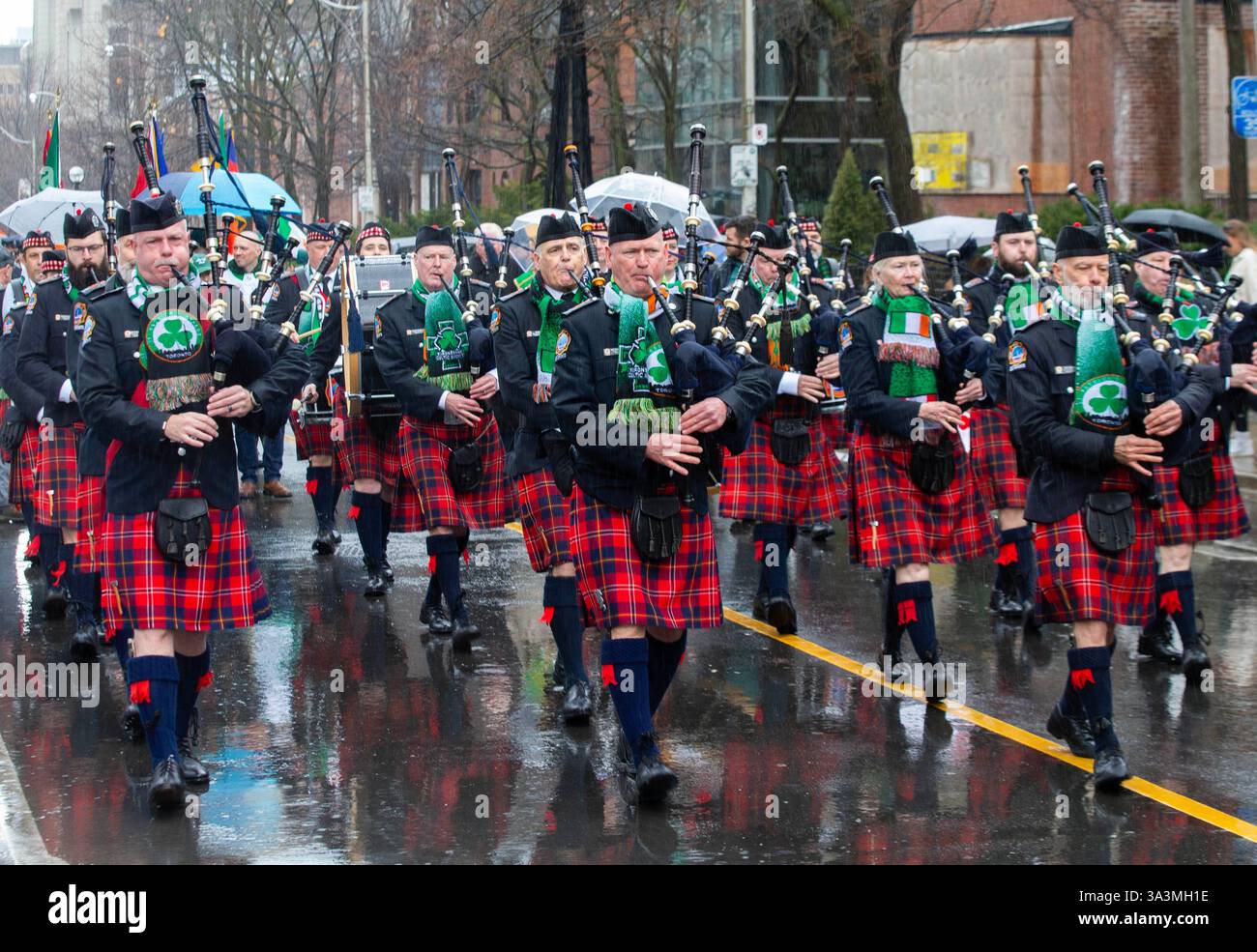 toronto st pattys day parade 2025