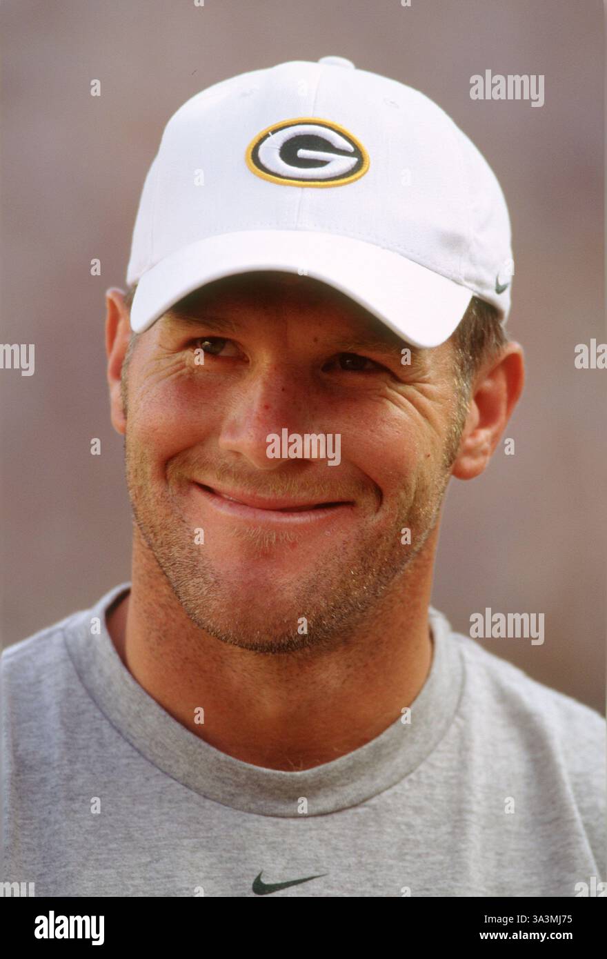 Brett Favre of the Green Bay Packers in the 1990s Stock Photo - Alamy
