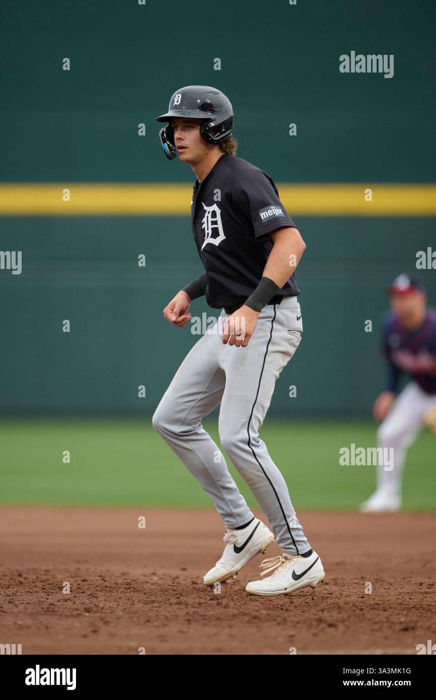 Detroit Tigers Bryce Rainer (28) leads off first base during an MLB ...