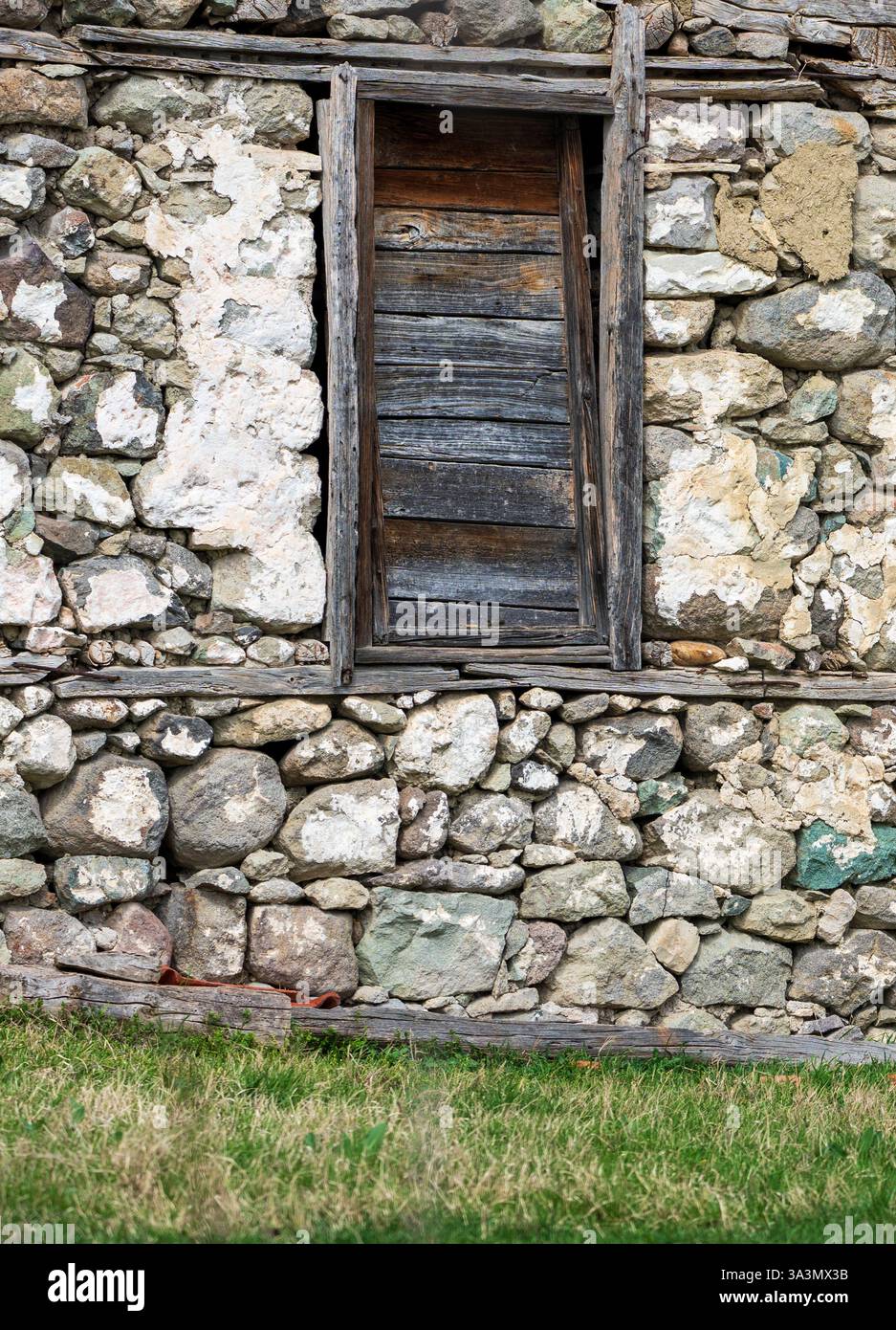 Silent Stories – Closed Wooden Window Frame Stock Photo - Alamy