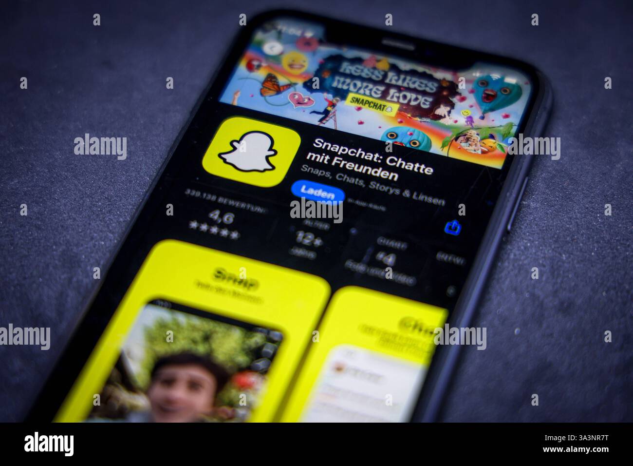 SNAPCHAT CHATTE MIT FREUNDEN intelligence overview