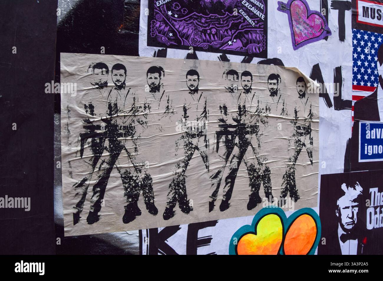 WARHOL、Gun、希少画集画、新品額装付 WARHOL、Gun、希少画集画、新品額装付 Z Gallerie Andy Warhol