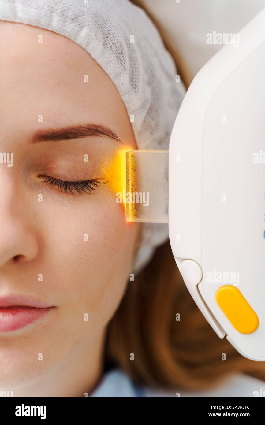 Ultrasound skin tightening hi-res stock photography and images - Alamy