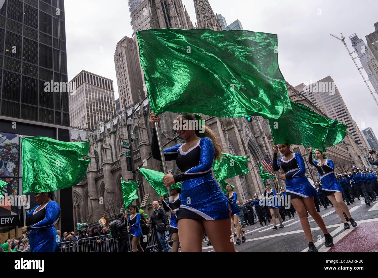 nyc st paddys day parade live stream