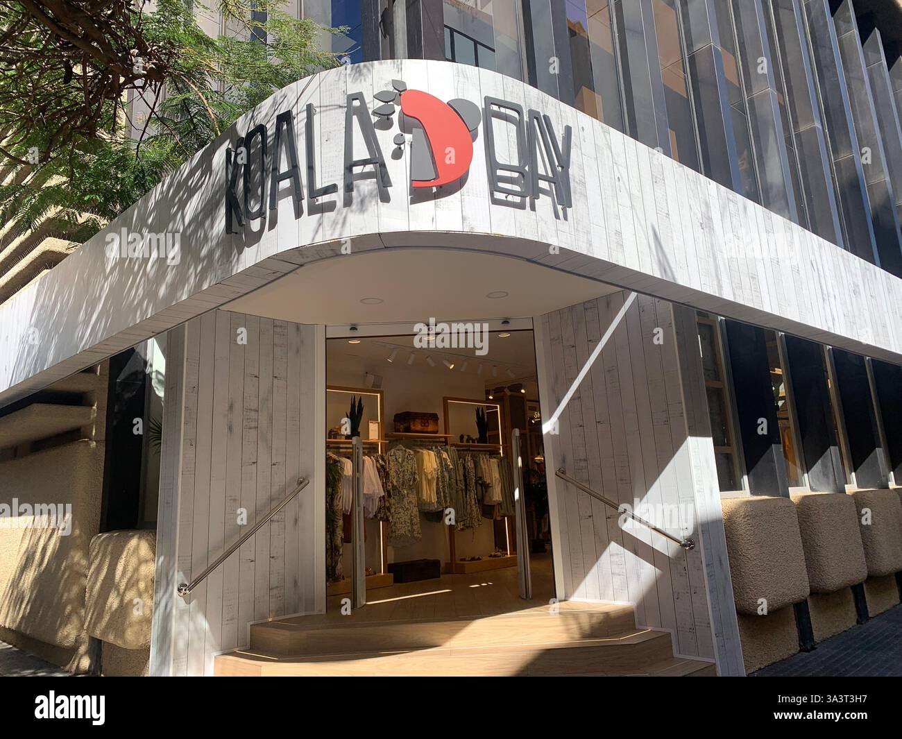 Santa Cruise Tenerife Canary Islands Spain shop shopping sights outside hot and sunny weather holiday people place Sketchers Koala Bay shop inside - Smartphone Captured Stock Image