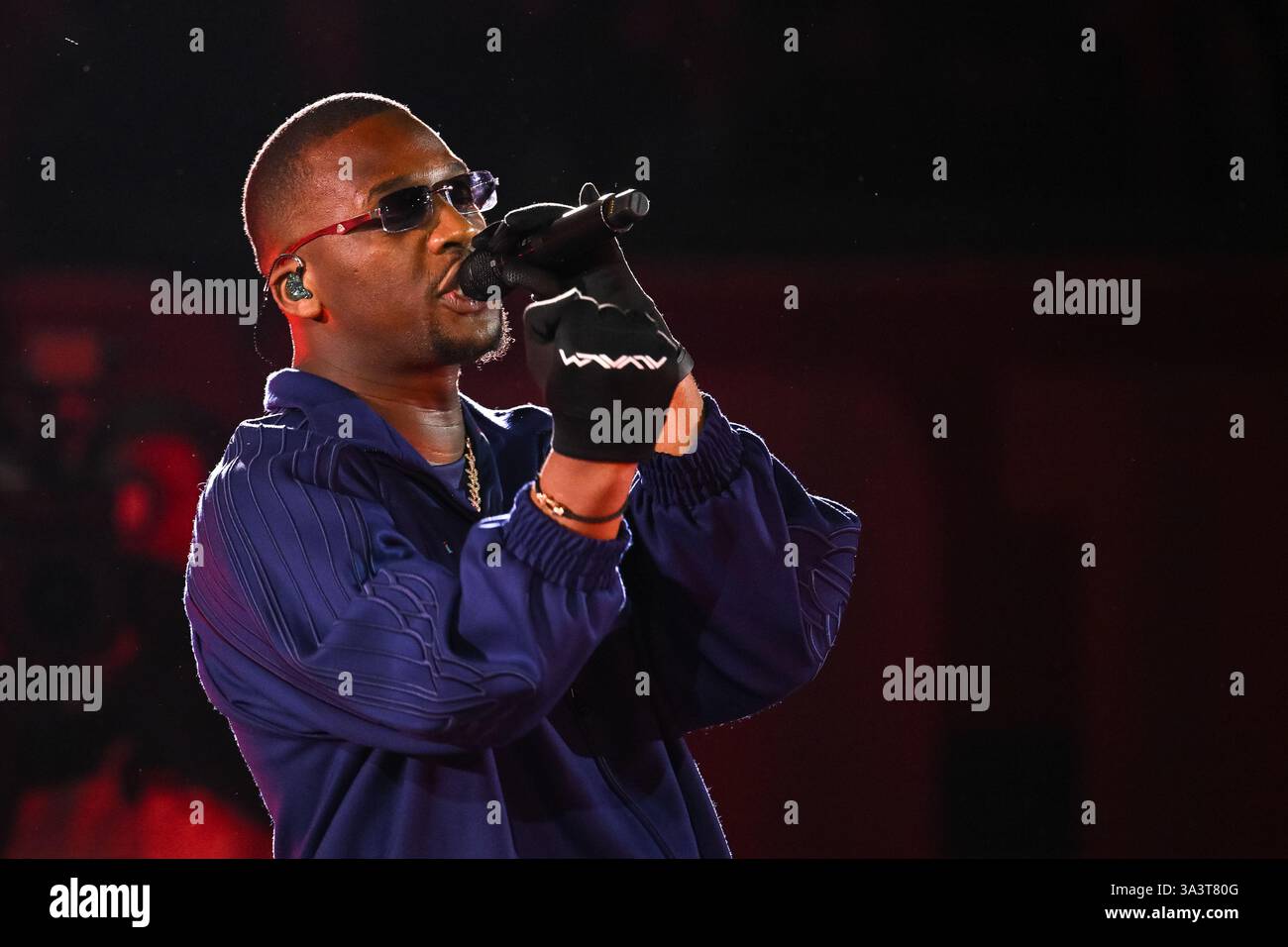 Rapper SDM's performance before the Ligue 1 McDonald's Match of the ...