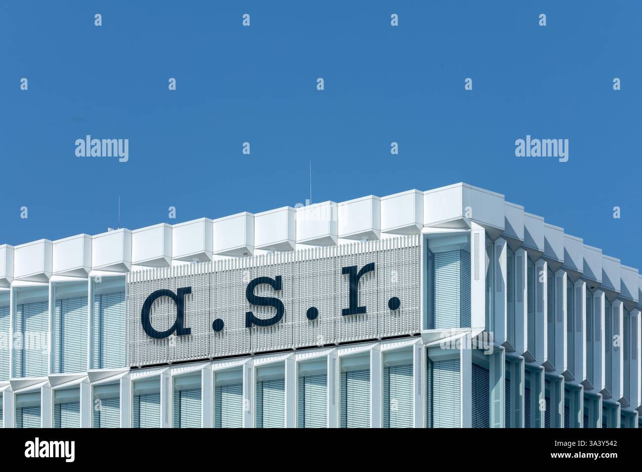 R a logo hi-res stock photography and images - Alamy