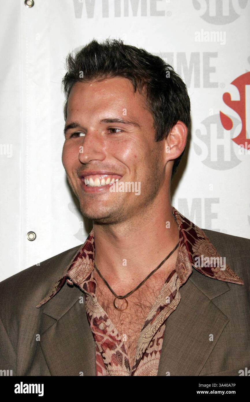 Prime Video: Sleeper Cell: American Terror, image size:866x1390