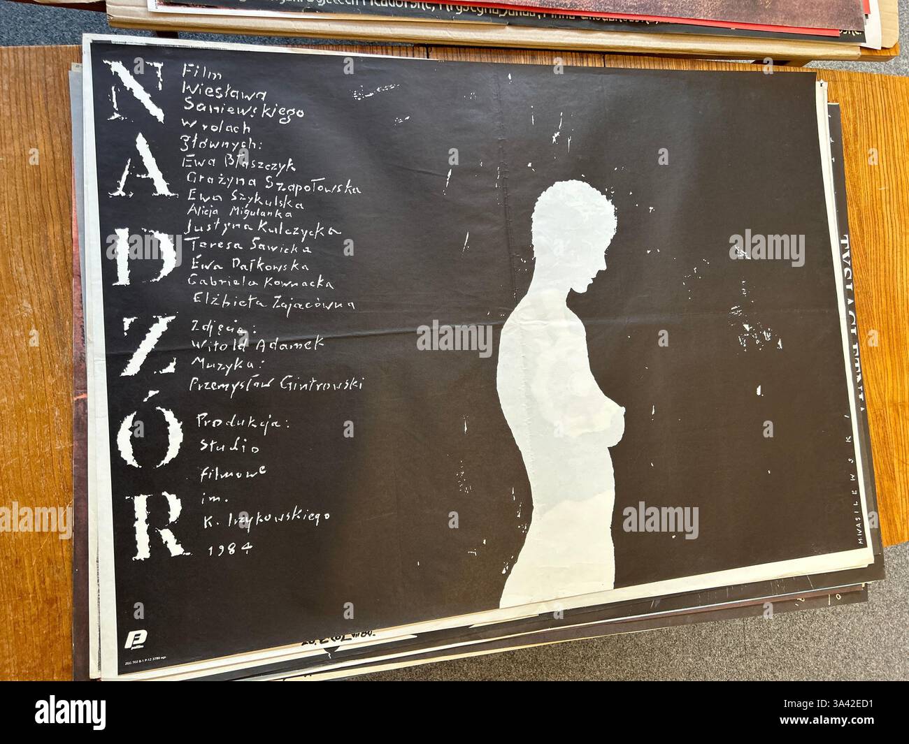 Polski plakat do filmu Nadzór, Polish posters gallery Polskie plakaty w galerii, stos polskich plakatów Stock Photo