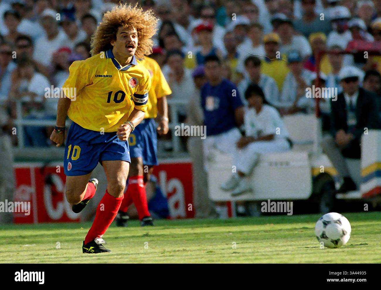 Carlos valderrama 1994 hi-res stock photography and images - Alamy