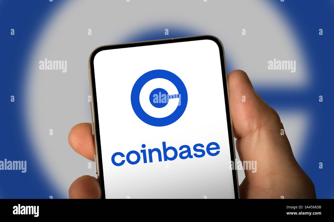 Ethereum logo hi-res stock photography and images - Alamy