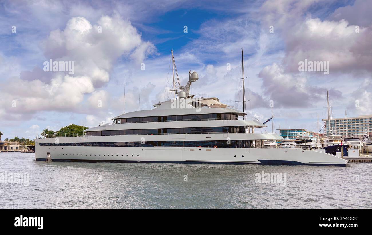 Fort Lauderdale, Florida, USA - 2 December 2023: Scenic landscape view of the super yacht Savannah moored in the port of Fort Lauderdale. It was built - Smartphone Captured Stock Image