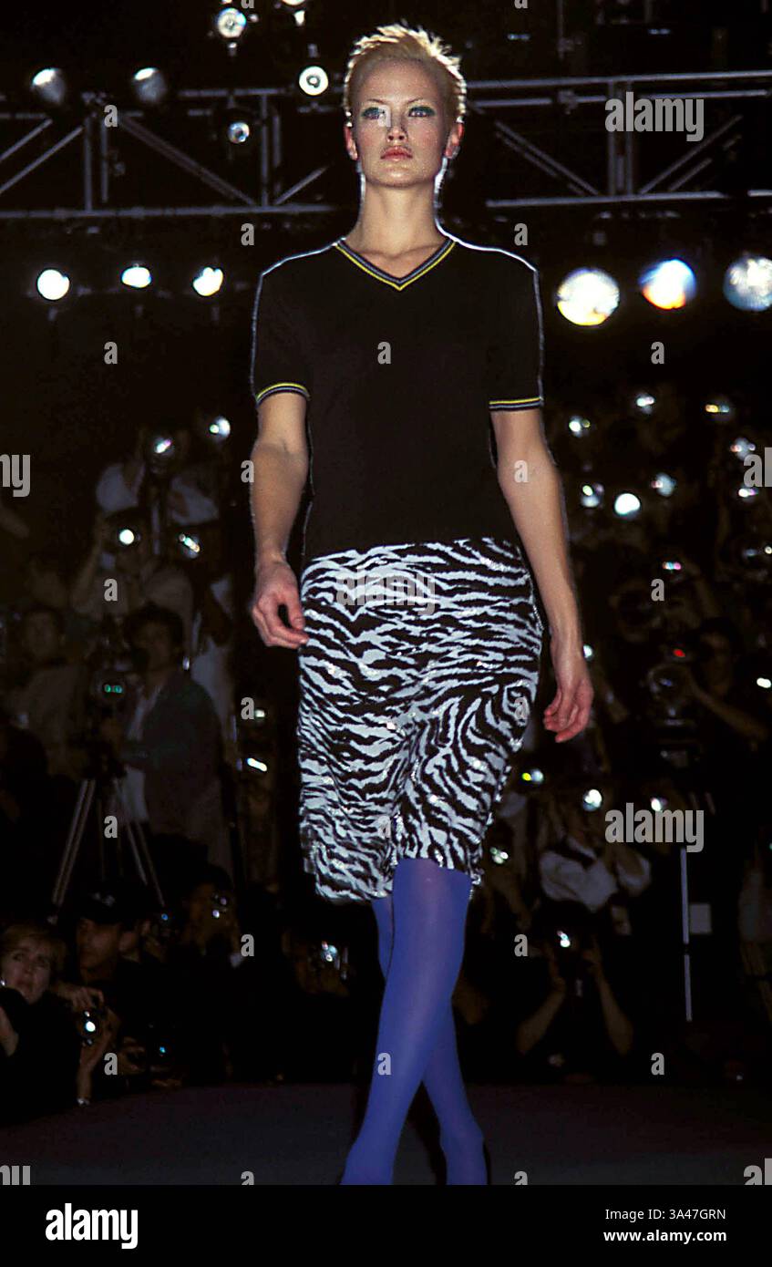 Gianni versace 1996 hi-res stock photography and images - Alamy
