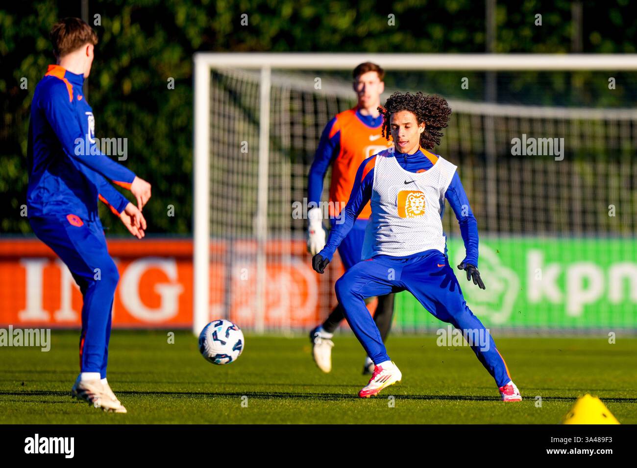 Gjivai Zechiël's Rise: From Feyenoord Talent to Orange Debutant at FC Utrecht Gjivai Zechiël's Rise: From Feyenoord Talent to Orange Debutant at FC Utrecht