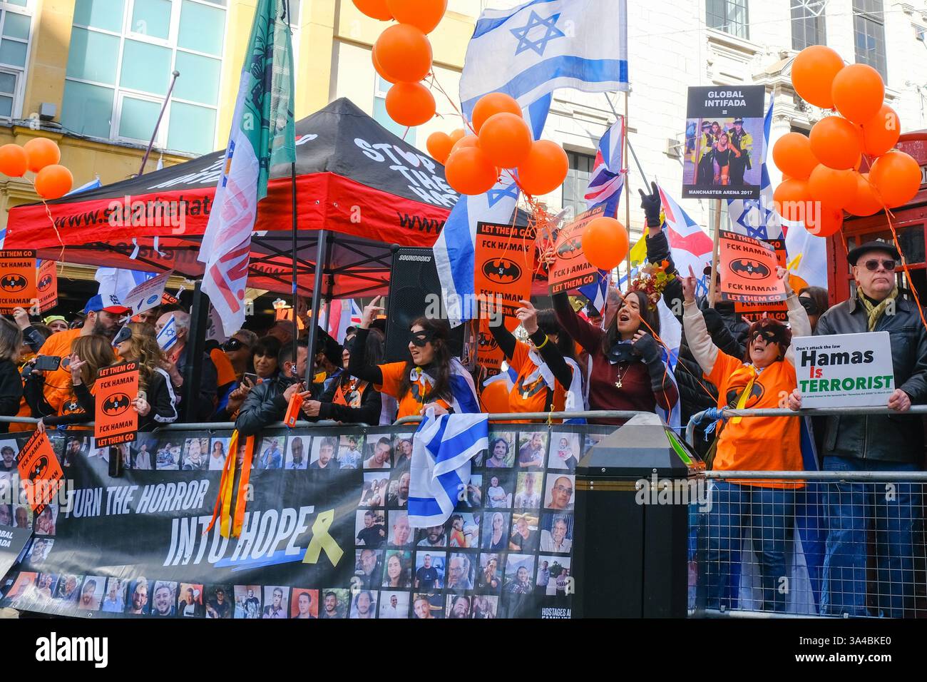 Pro Mask Sign March A pro-Israel counter-protest takes place along the route of the ...