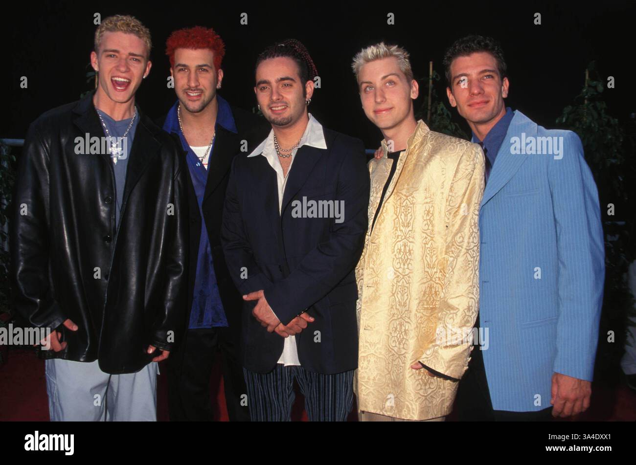 1999 photos of nsync hi-res stock photography and images - Alamy