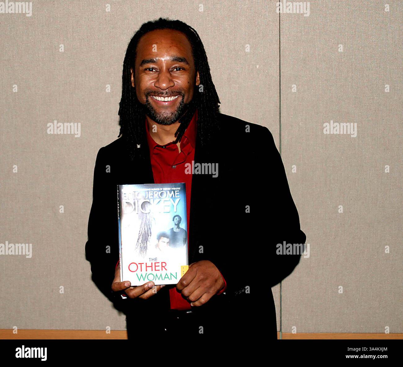 Dicky Read Jan. 1, 2011 - Eric Jerome Dickey - (African-American Author) promotes ...