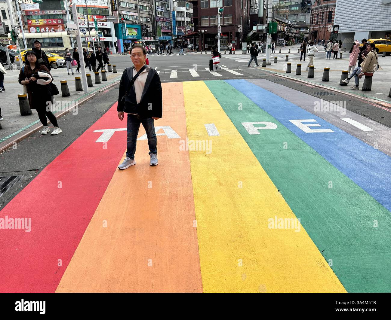 Taipei, Taiwan, Crowd People, Visiting Tourist Area, Ximen, Ximending Walking District, Street Scenes, Old Town Center - Smartphone Captured Stock Image