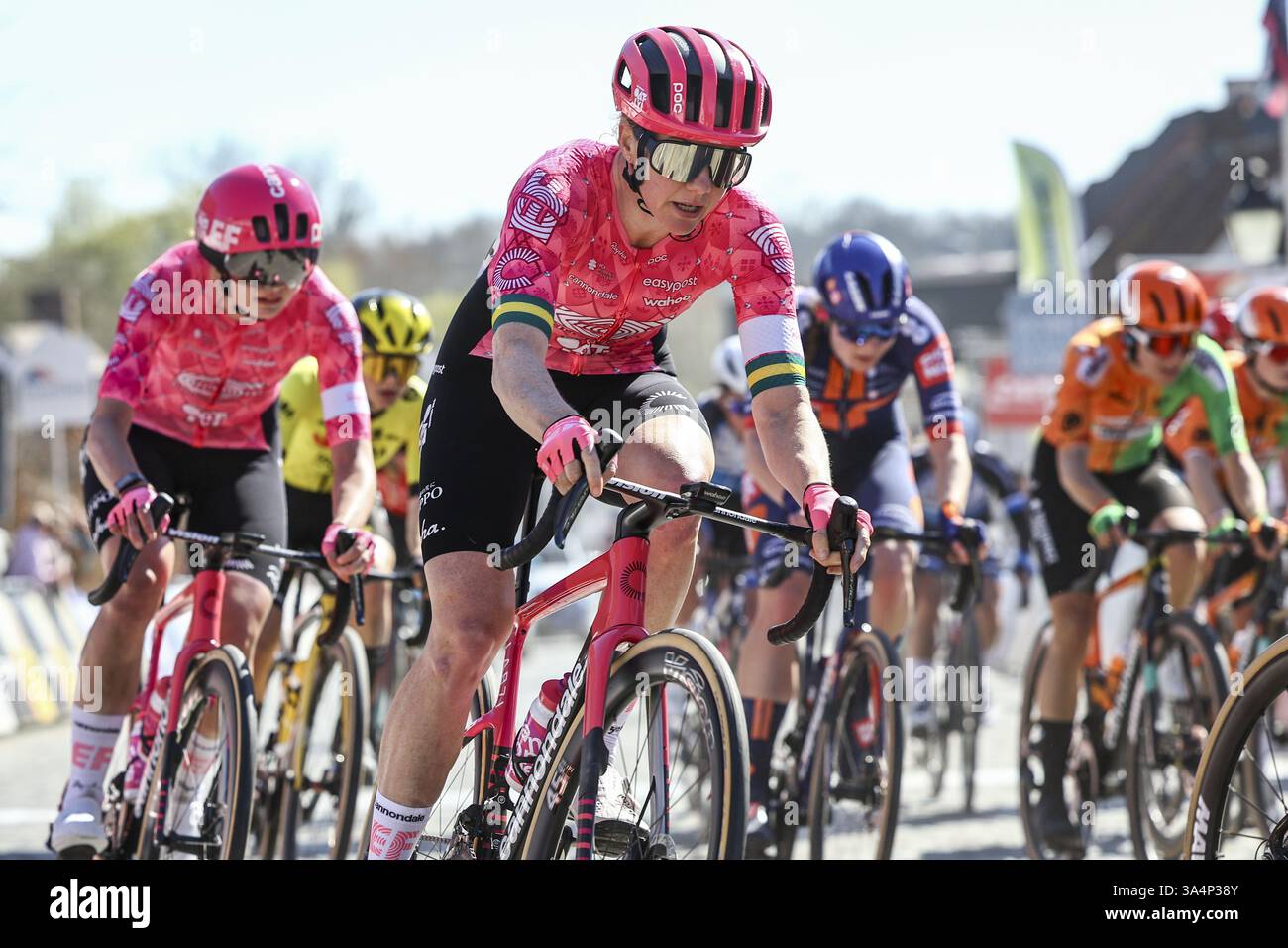 Sarah roy hi-res stock photography and images - Alamy