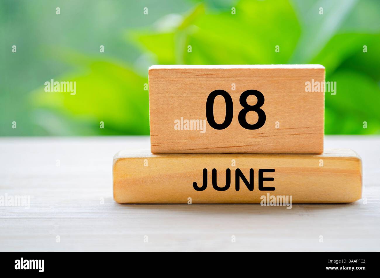 Calendar june 8 hi-res stock photography and images - Alamy