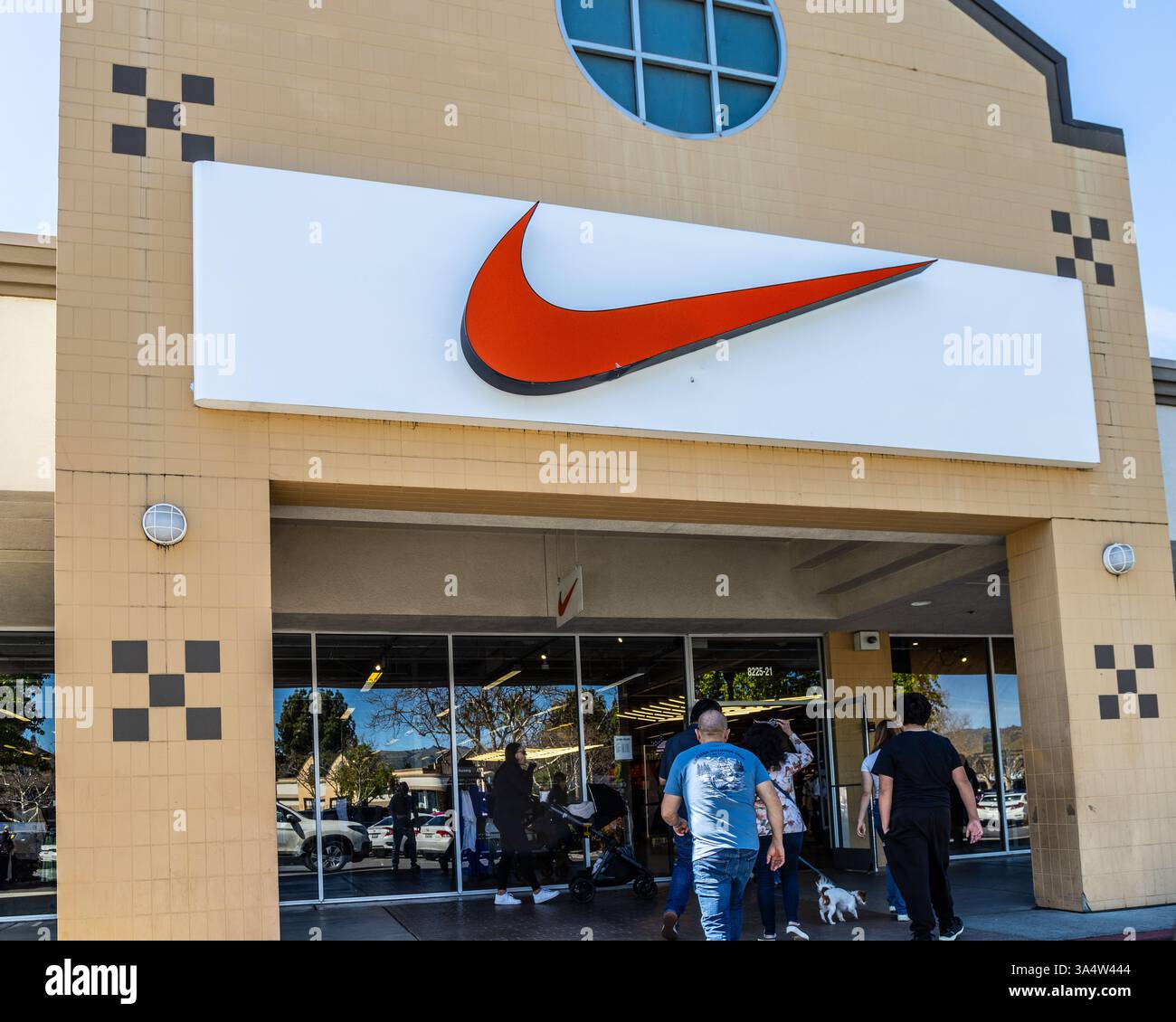 nike outlet meridian
