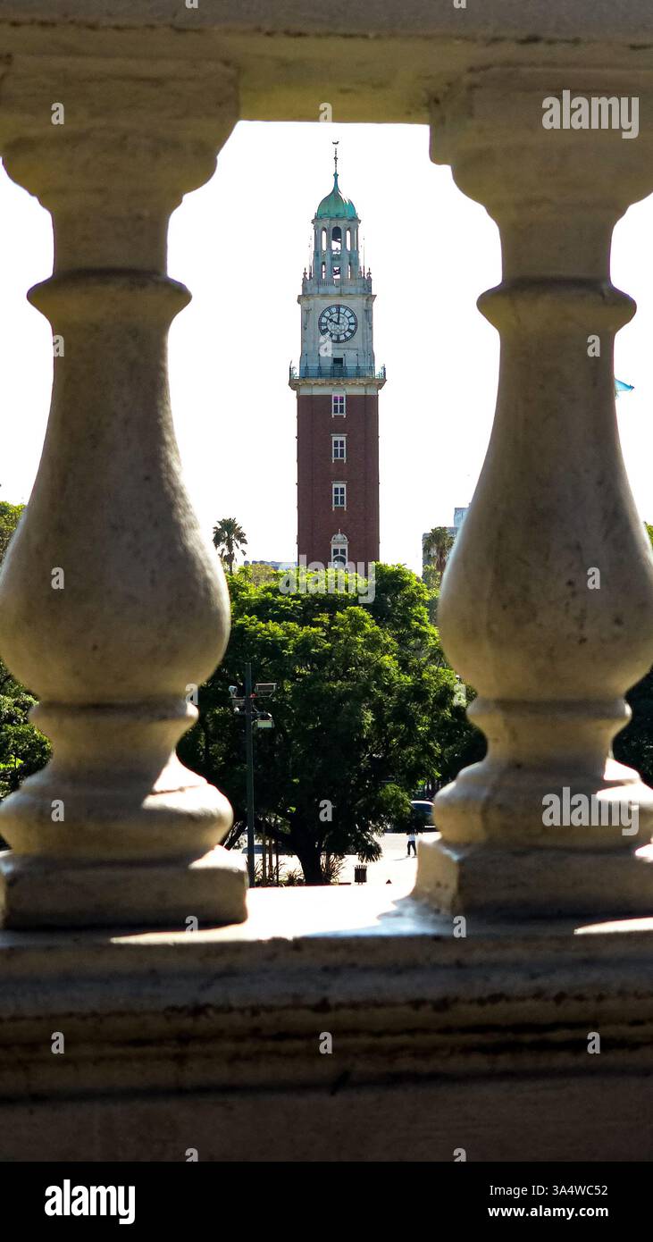 Buenos Aires, 19.03.2025: View of San Martin square and panoramic views from Monumental Tower at Retiro neighboor (Néstor J. Beremblum / Alamy) - Smartphone Captured Stock Image