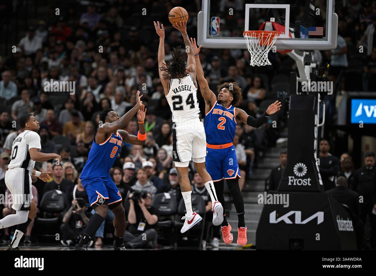 Why the Knicks struggle to close the gap