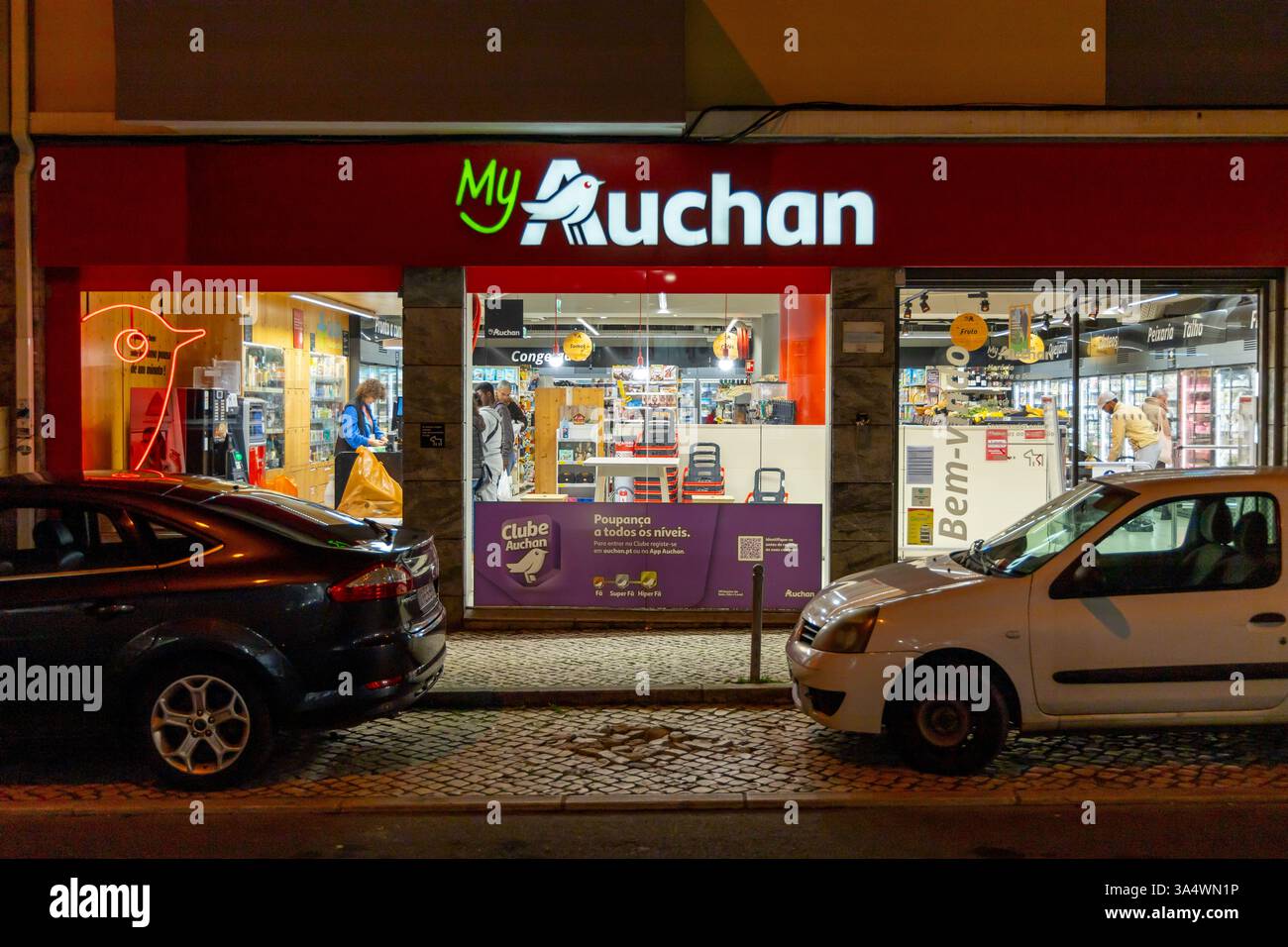 Auchan logo hi-res stock photography and images - Alamy