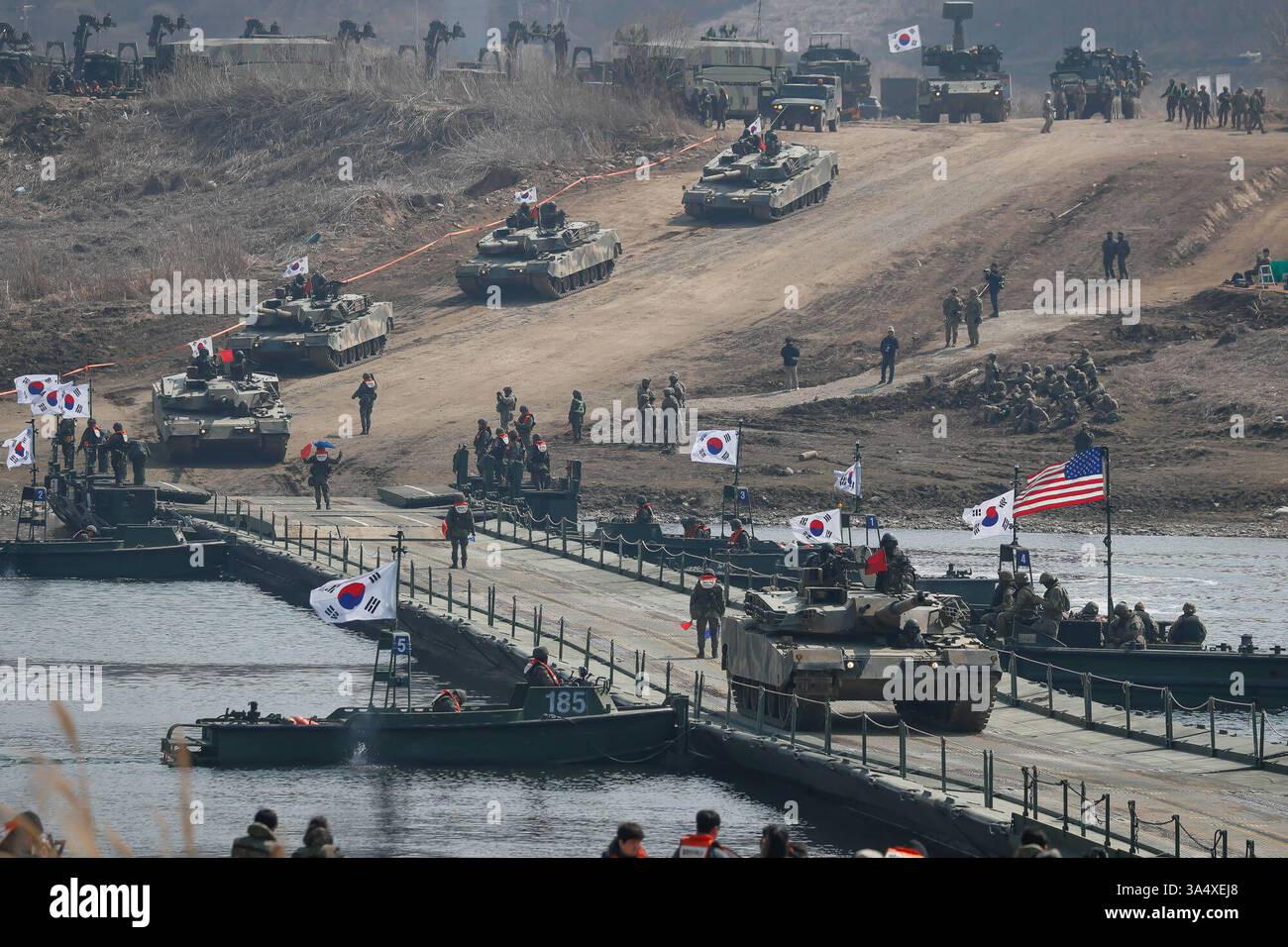 US and South Korea military exercises in South Korea Soldiers take part ...