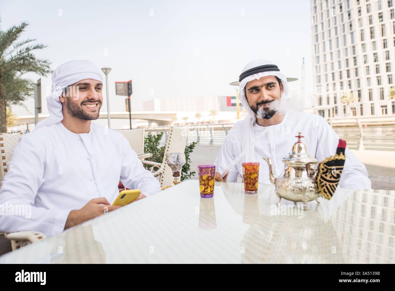 Shisha bar dubai hi-res stock photography and images - Alamy