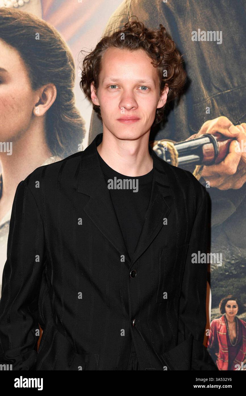 Felix Kammerer Bei Der EDEN Film Premiere Am 20 03 2025 In Berlin Eden Felix Kammerer Bei Der Eden Film Premiere Am 20032025 In Berlin Eden In Berlin Felix Kammerer At The Eden Film Premiere On 20 03 2025 In Berlin Eden Film Premiere In Berlin 3A532Y6