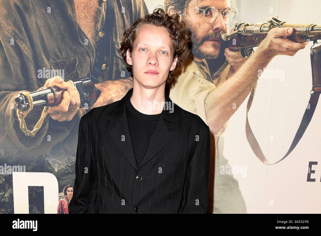 Felix Kammerer Bei Der EDEN Film Premiere Am 20 03 2025 In Berlin Eden Felix Kammerer Bei Der Eden Film Premiere Am 20032025 In Berlin Eden In Berlin Felix Kammerer At The Eden Film Premiere On 20 03 2025 In Berlin Eden Film Premiere In Berlin 3A532YR