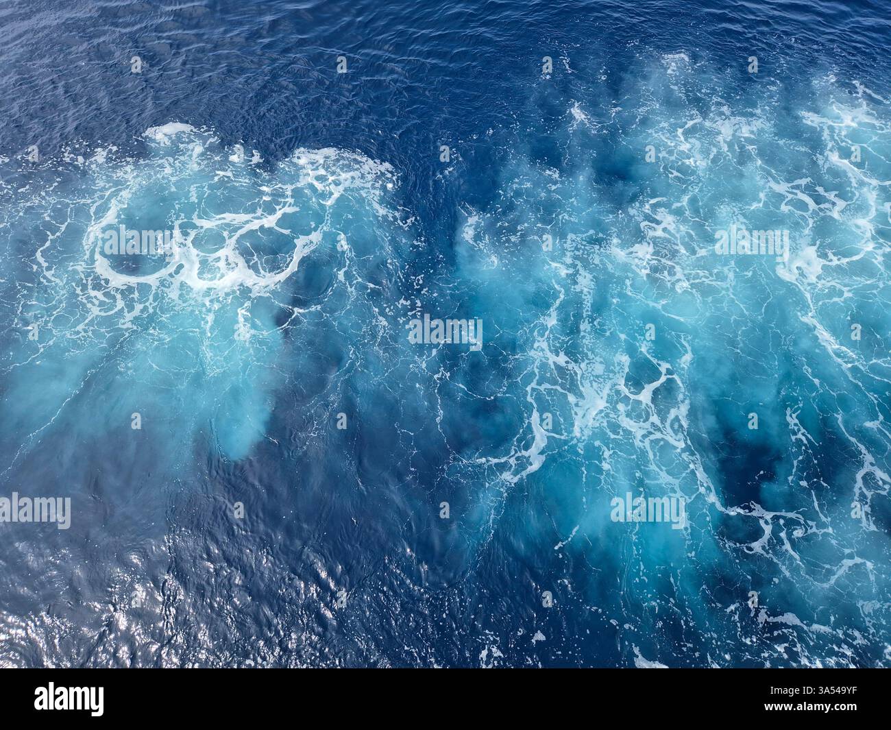 The mesmerizing patterns on the water - Smartphone Captured Stock Image